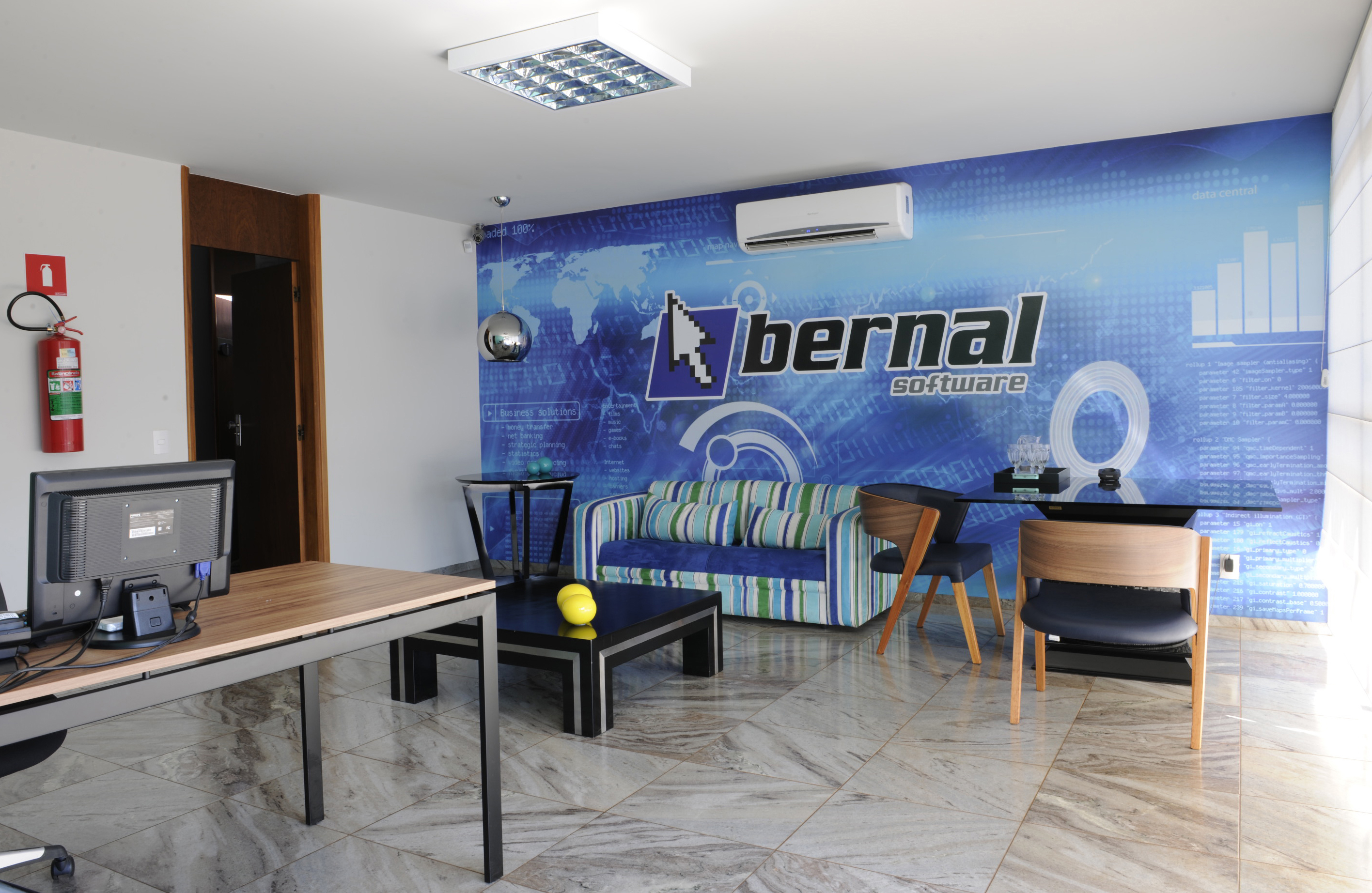 Bernal software - Rua 28 entre 15 e 13 nº 704 - Centro